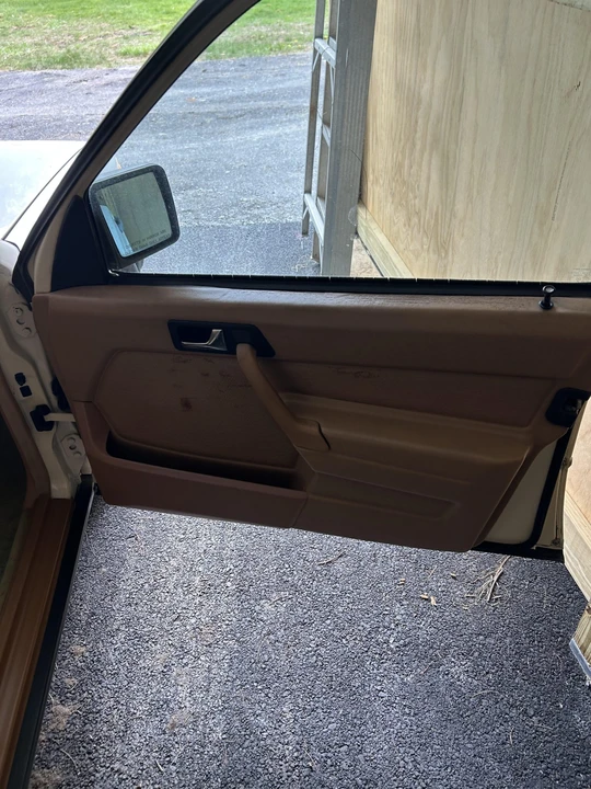 1984 Mercedes-Benz 190E - Image 28 of 31