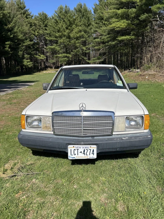 1984 Mercedes-Benz 190E - Image 2 of 31