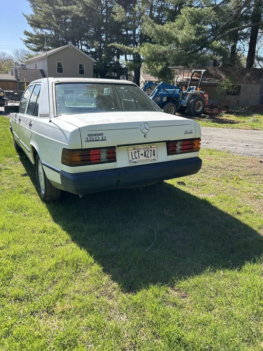 1984 Mercedes-Benz 190E - Image 6 of 31