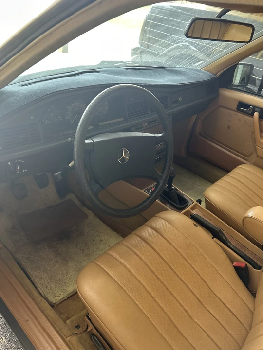 1984 Mercedes-Benz 190E - Image 31 of 31