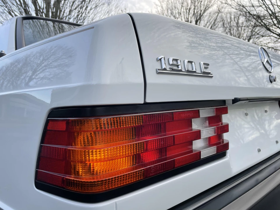 1984 Mercedes-Benz 190E - Image 21 of 31