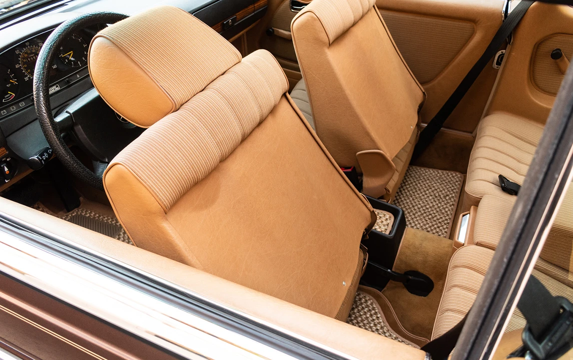 1984 Mercedes-Benz 190E - Image 18 of 31