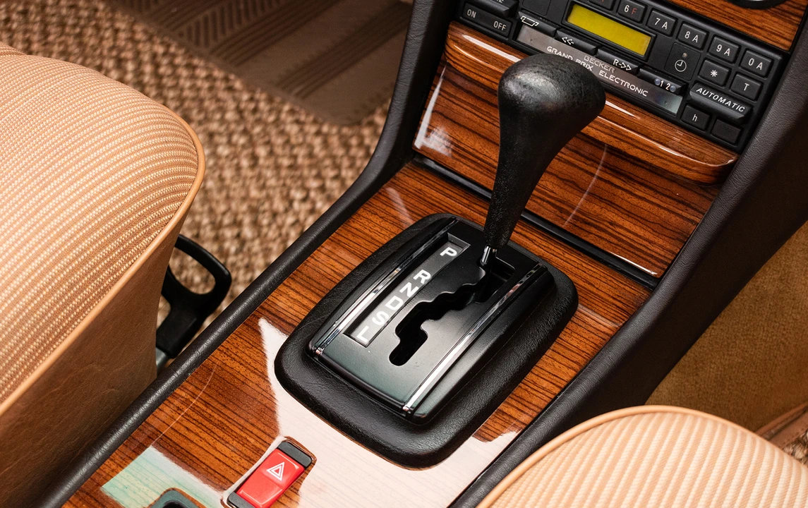 1984 Mercedes-Benz 190E - Image 24 of 31