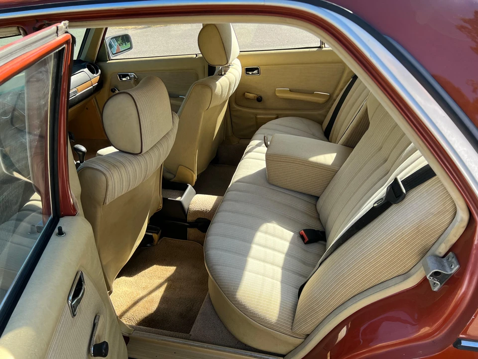 1984 Mercedes-Benz E-Class - Image 31 of 31