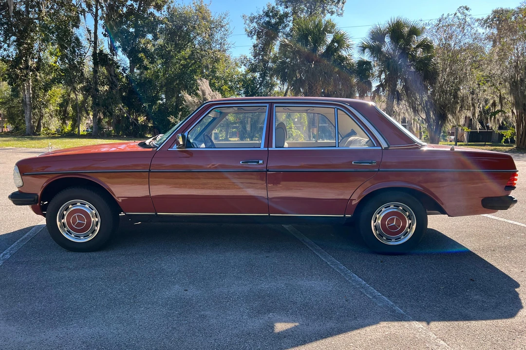1984 Mercedes-Benz E-Class - Image 3 of 31