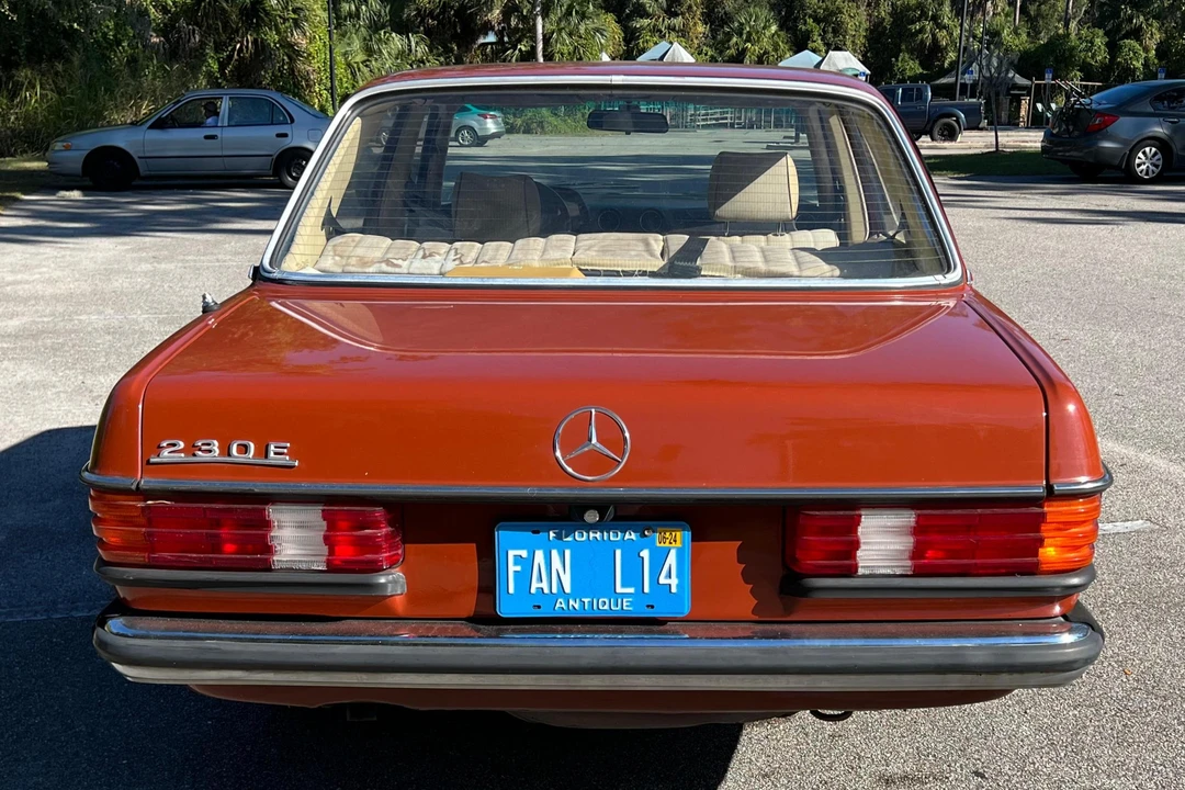 1984 Mercedes-Benz E-Class - Image 5 of 31