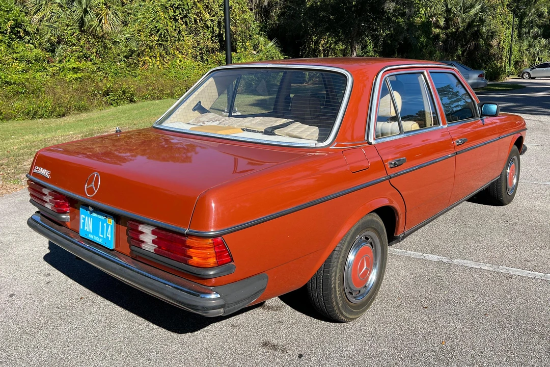 1984 Mercedes-Benz E-Class - Image 4 of 31