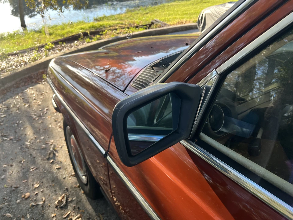 1984 Mercedes-Benz E-Class - Image 13 of 31