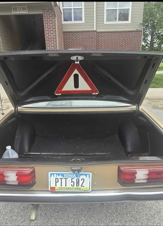 1984 Mercedes-Benz E-Class - Image 13 of 17