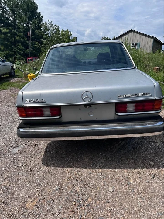 1984 Mercedes-Benz 190E - Image 14 of 18