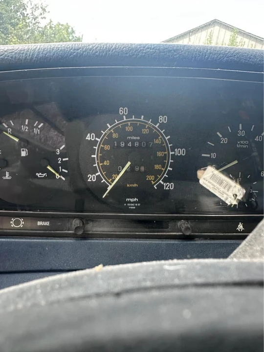 1984 Mercedes-Benz 190E - Image 18 of 18