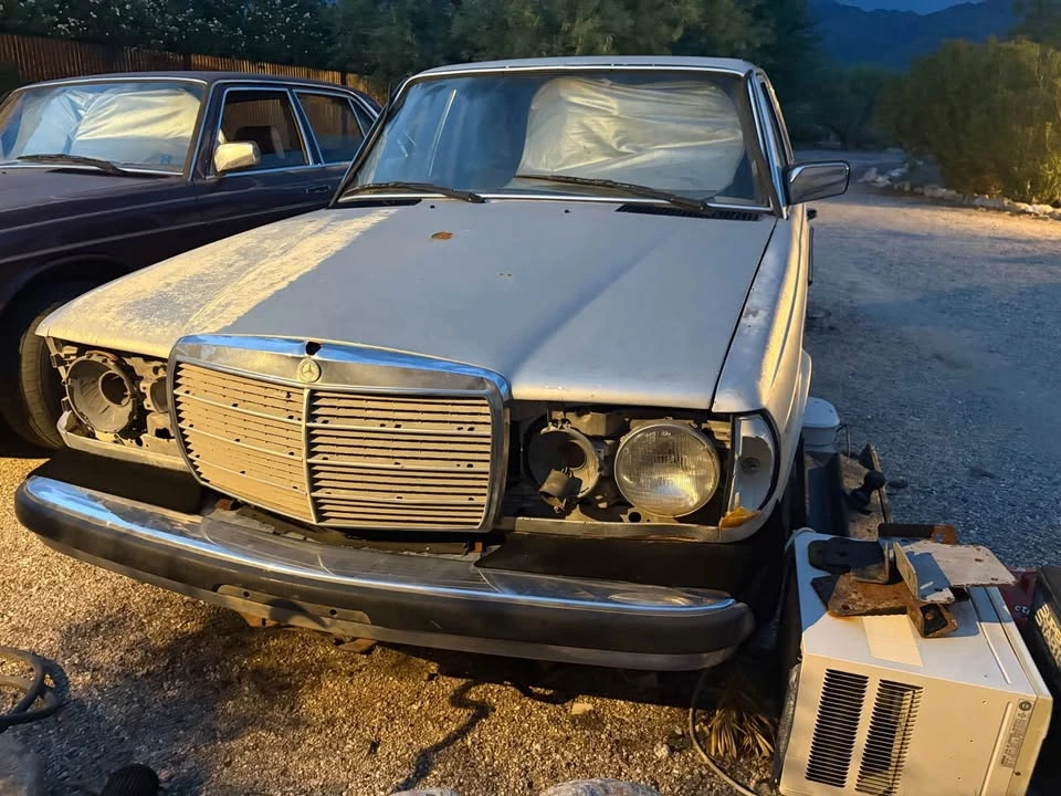 1984 Mercedes-Benz 190E - Image 2 of 5