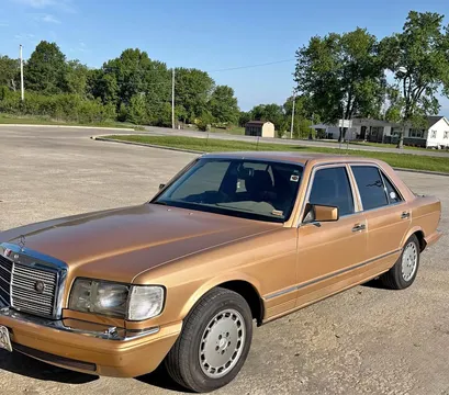 1984 Mercedes-Benz 300 SD Sedan