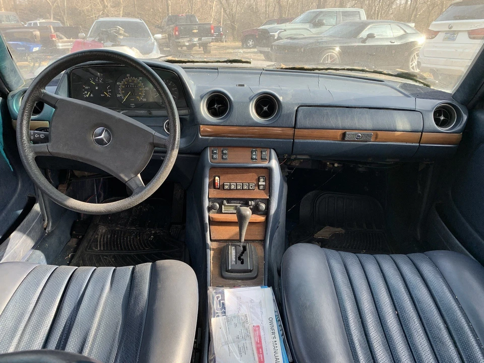 1984 Mercedes-Benz W123 Wagon (S123) - Image 12 of 20