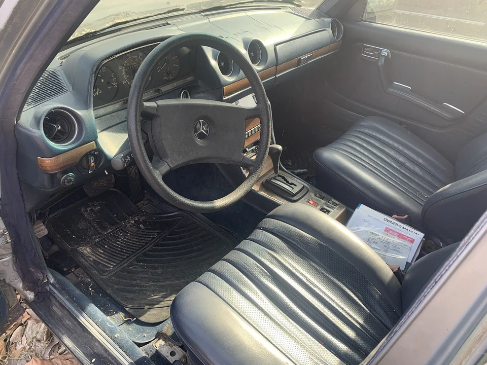 1984 Mercedes-Benz W123 Wagon (S123) - Image 10 of 20