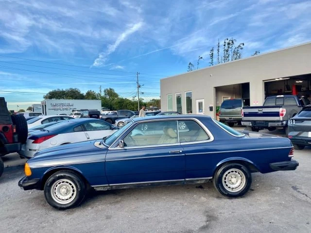 1984 Mercedes-Benz W123 Coupe (C123) - Image 5 of 12