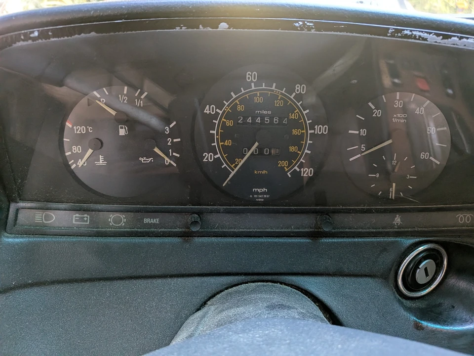 1984 Mercedes-Benz W201 190 - Image 15 of 25