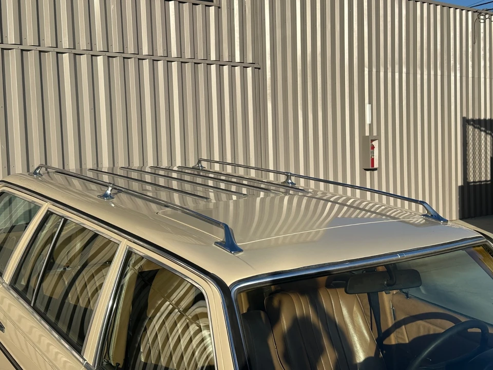 1984 Mercedes-Benz 190E - Image 17 of 31