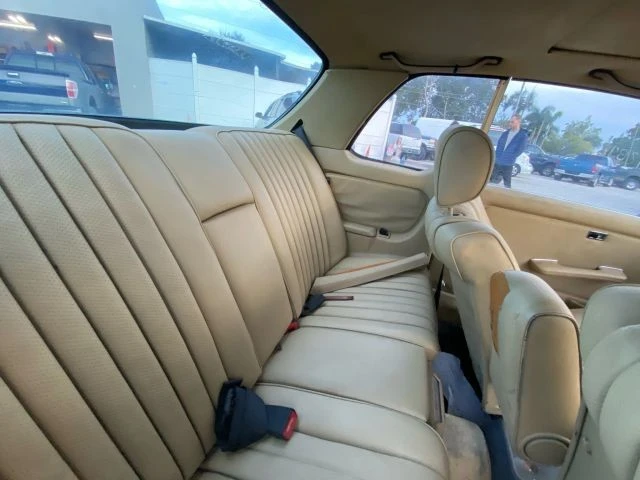 1984 Mercedes-Benz - Image 9 of 12