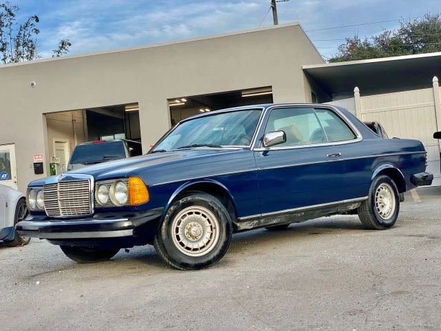 1984 Mercedes-Benz - Image 6 of 12