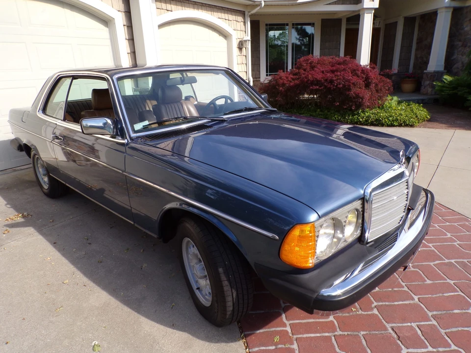 1984 Mercedes-Benz W123 Coupe (C123) - Image 18 of 31