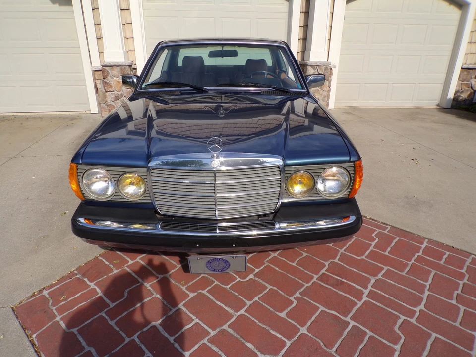 1984 Mercedes-Benz W123 Coupe (C123) - Image 21 of 31