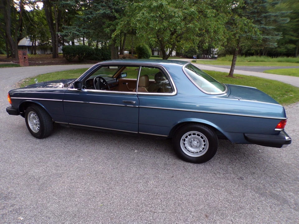 1984 Mercedes-Benz W123 Coupe (C123) - Image 31 of 31