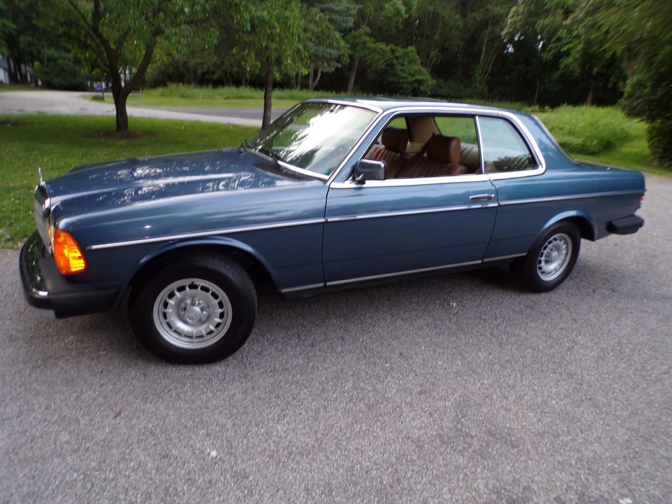 1984 Mercedes-Benz W123 Coupe (C123) - Image 27 of 31