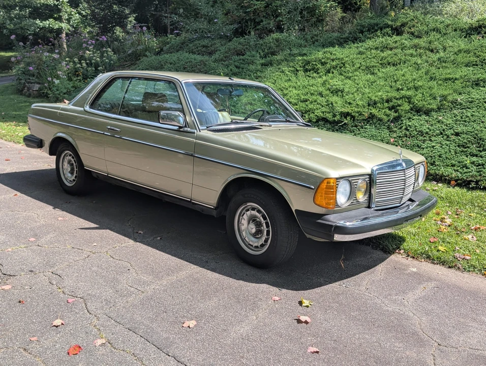 1984 Mercedes-Benz W123 Coupe (C123) - Image 7 of 31