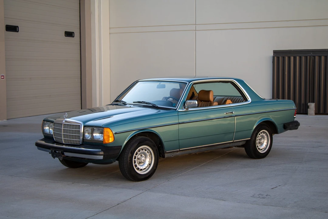 1984 Mercedes-Benz W123 Coupe (C123) - Image 11 of 31