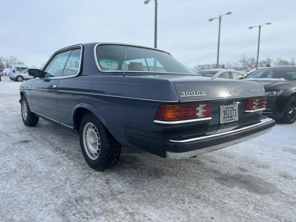 1984 Mercedes-Benz W123 Coupe (C123) - Image 4 of 31