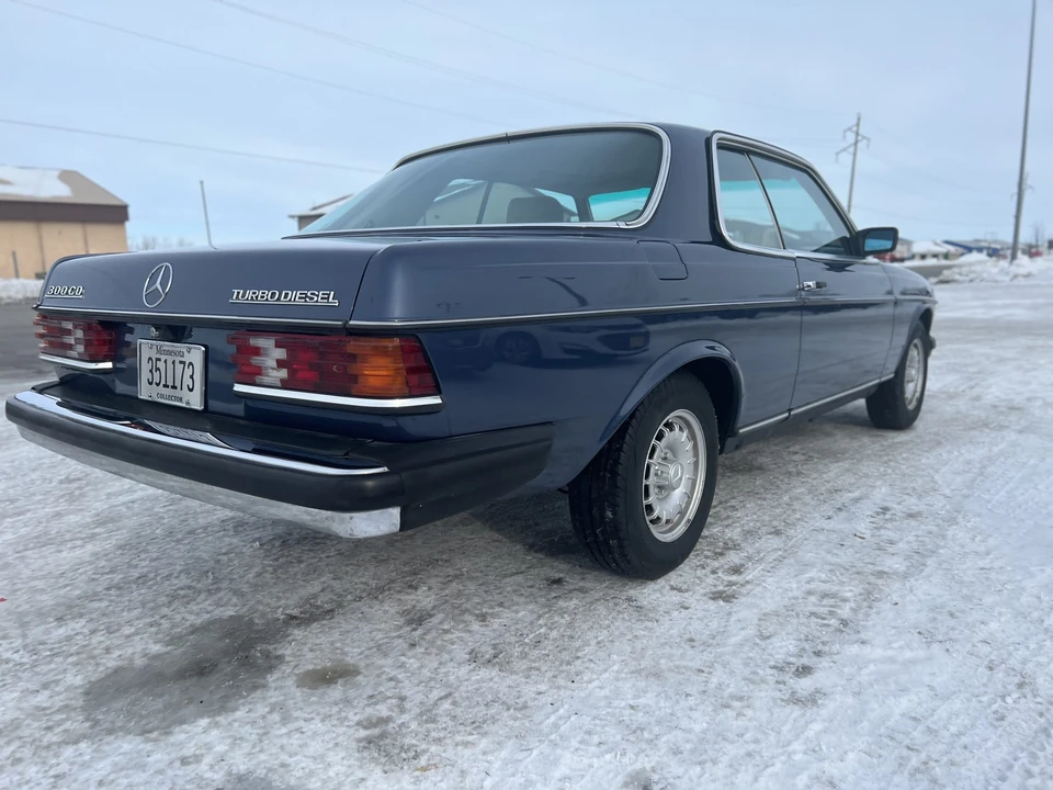 1984 Mercedes-Benz W123 Coupe (C123) - Image 6 of 31