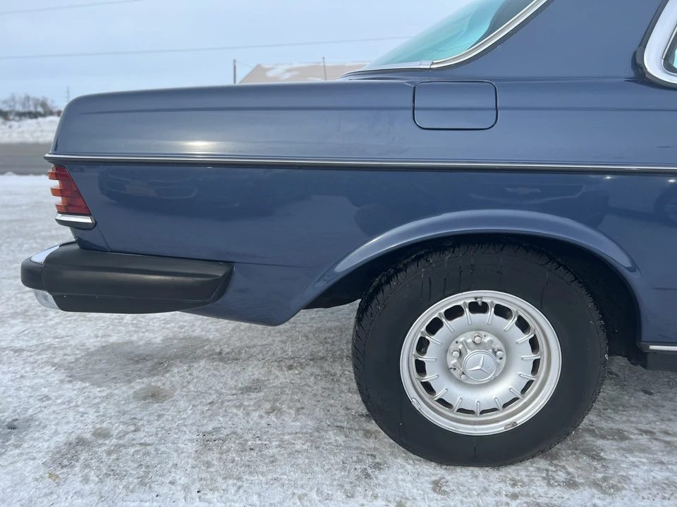 1984 Mercedes-Benz W123 Coupe (C123) - Image 19 of 31