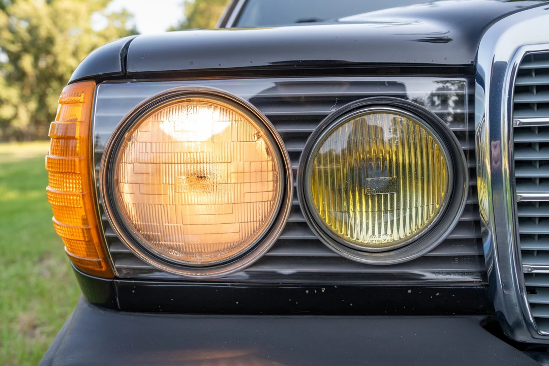1984 Mercedes-Benz W123 Coupe (C123) - Image 12 of 31