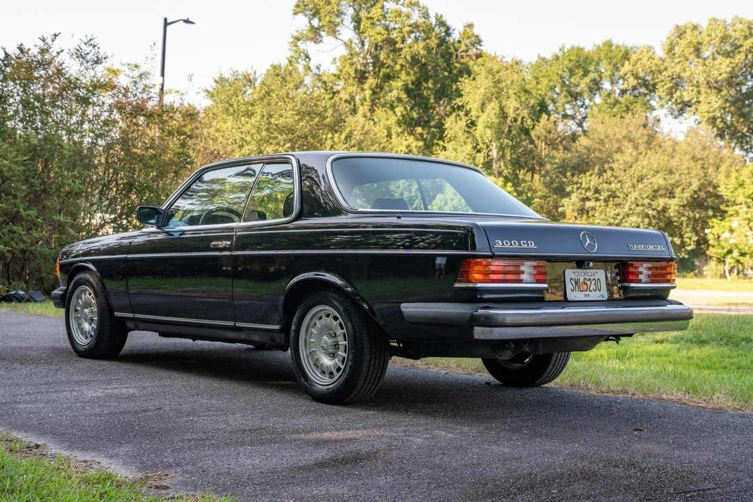 1984 Mercedes-Benz W123 Coupe (C123) - Image 4 of 31