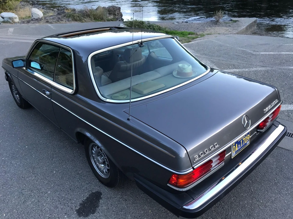 1984 Mercedes-Benz W123 Coupe (C123) - Image 7 of 31