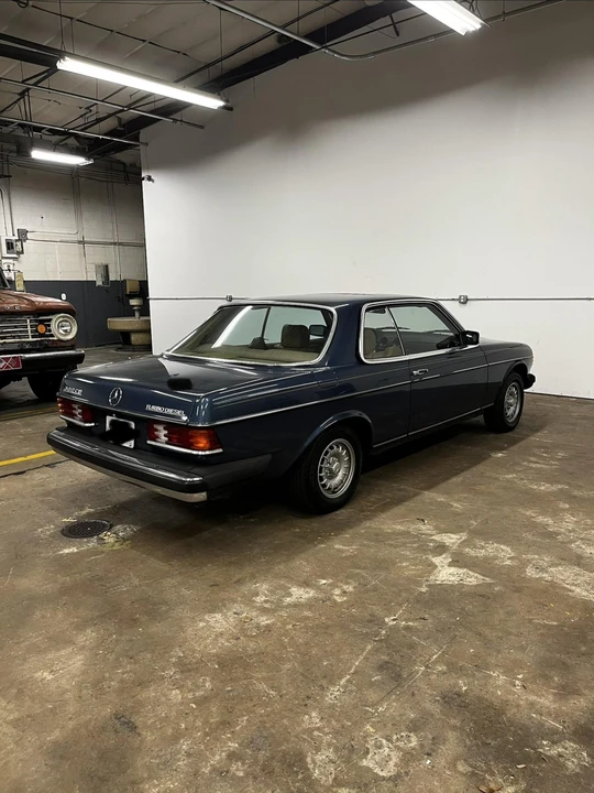 1984 Mercedes-Benz W123 Coupe (C123) - Image 15 of 31