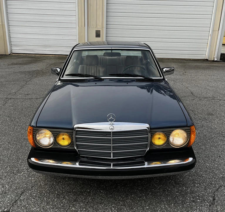 1984 Mercedes-Benz W123 Coupe (C123) - Image 3 of 31