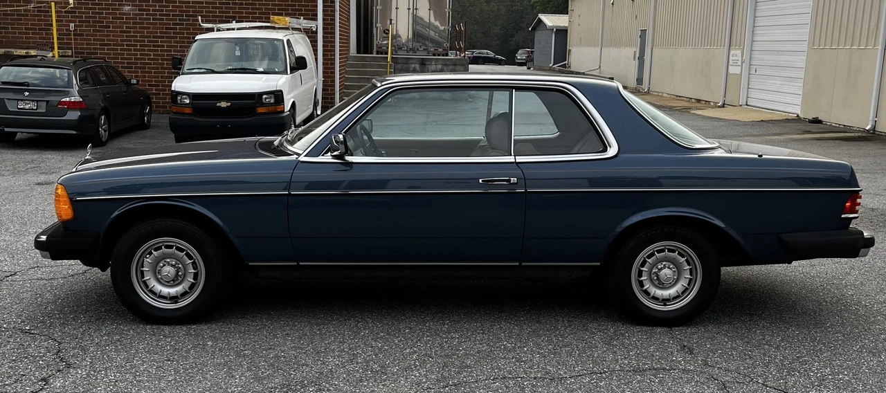1984 Mercedes-Benz W123 Coupe (C123) - Image 5 of 31