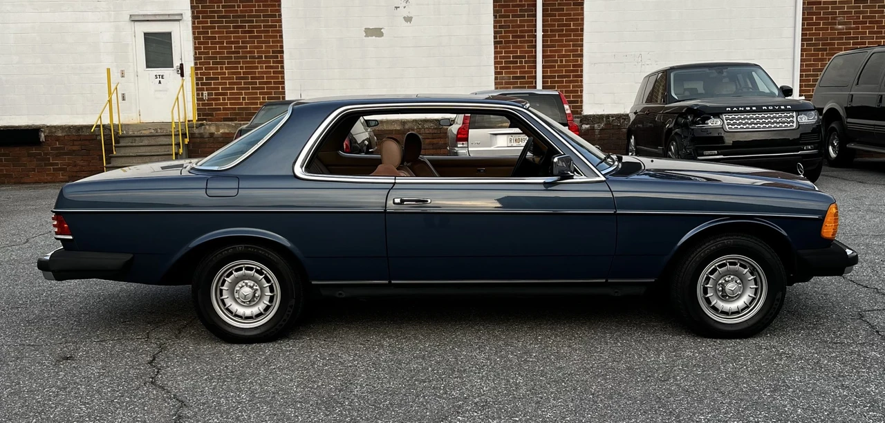 1984 Mercedes-Benz W123 Coupe (C123) - Image 11 of 31