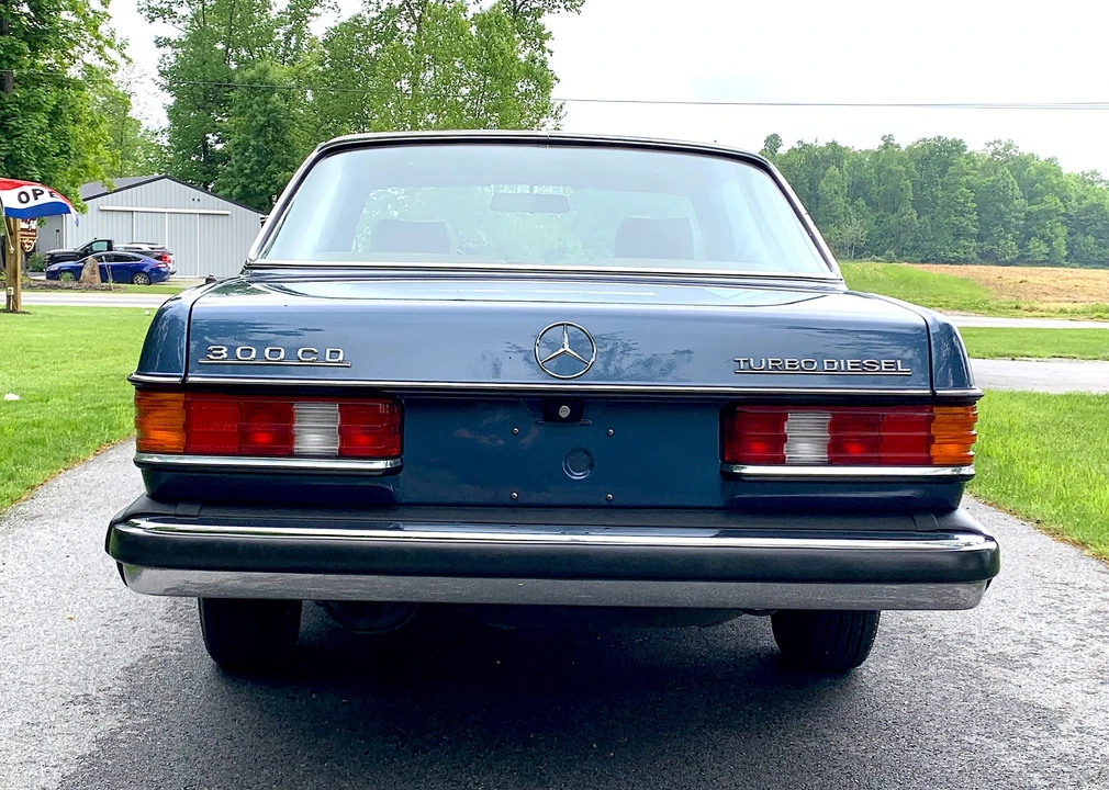 1984 Mercedes-Benz W123 Coupe (C123) - Image 14 of 31