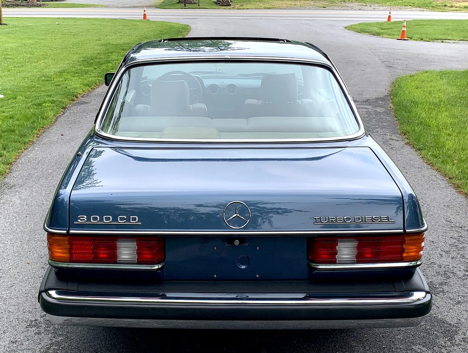 1984 Mercedes-Benz W123 Coupe (C123) - Image 15 of 31