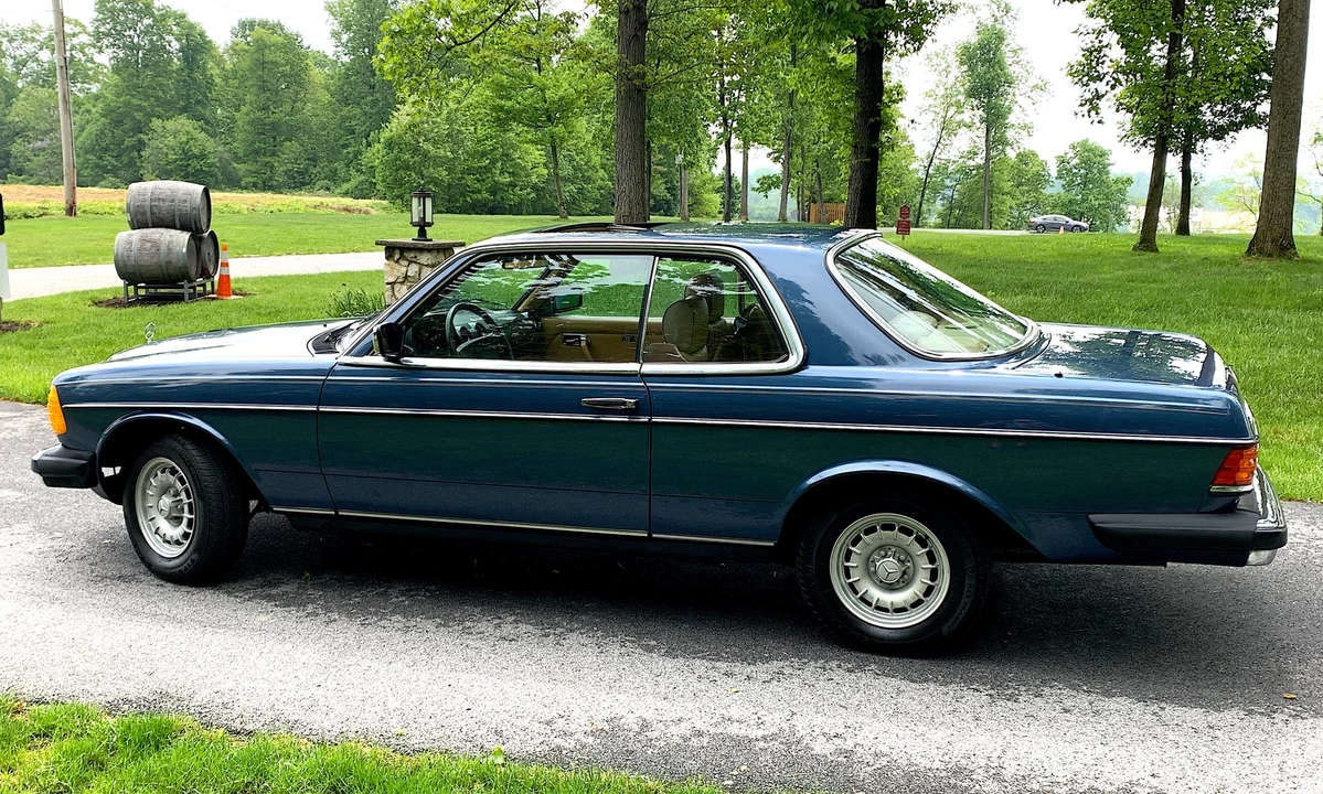 1984 Mercedes-Benz W123 Coupe (C123) - Image 8 of 31