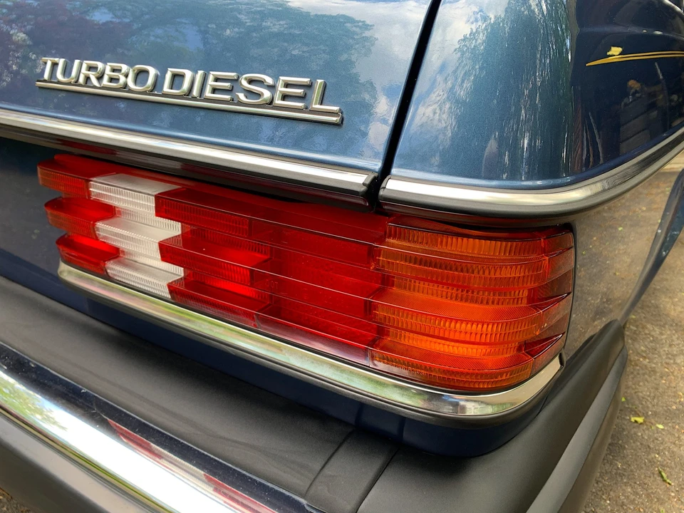 1984 Mercedes-Benz W123 Coupe (C123) - Image 27 of 31