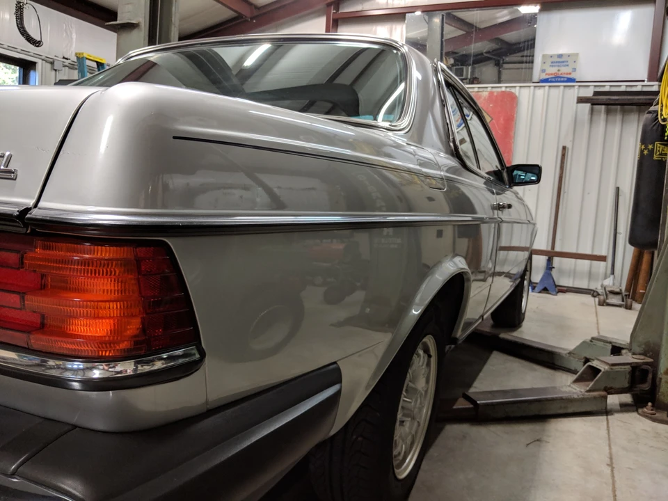 1984 Mercedes-Benz W123 Coupe (C123) - Image 22 of 31