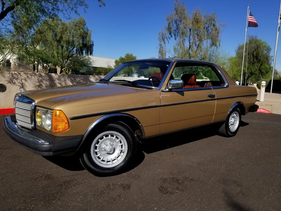 1984 Mercedes-Benz W123 Coupe (C123) - Image 4 of 31