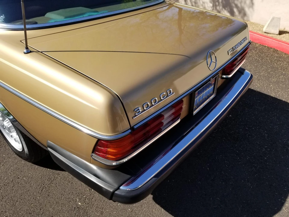 1984 Mercedes-Benz W123 Coupe (C123) - Image 23 of 31