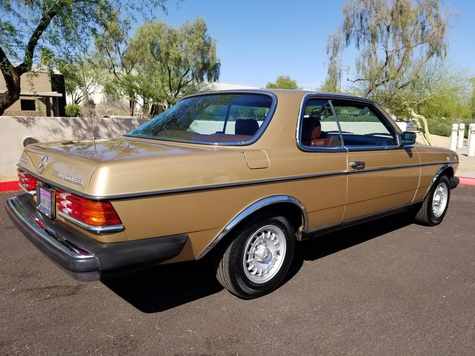 1984 Mercedes-Benz W123 Coupe (C123) - Image 9 of 31