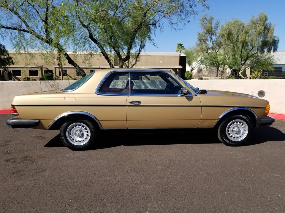 1984 Mercedes-Benz W123 Coupe (C123) - Image 10 of 31