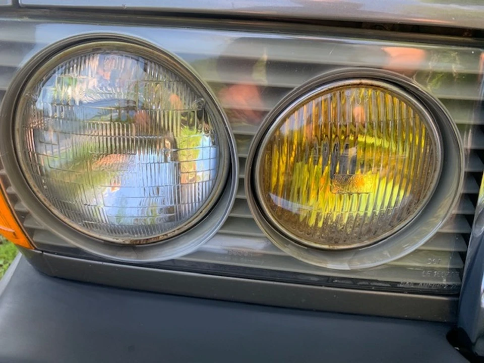 1984 Mercedes-Benz W123 Sedan - Image 18 of 31